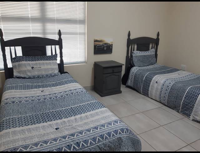 2.5 BEDROOM APARTMENT FOR SALE IN CHASEDENE